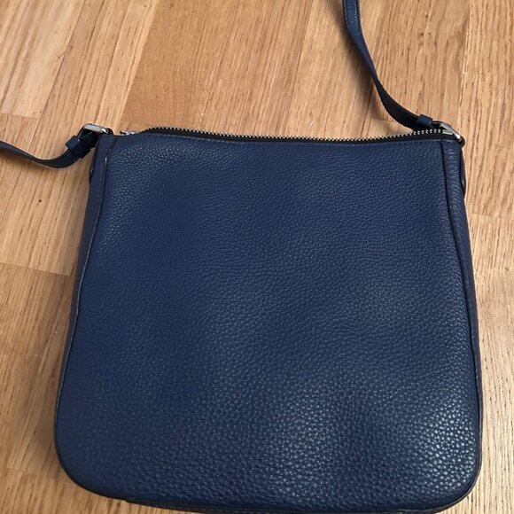 MARC BY MARC JACOBS crossbody - Picture 2 of 3